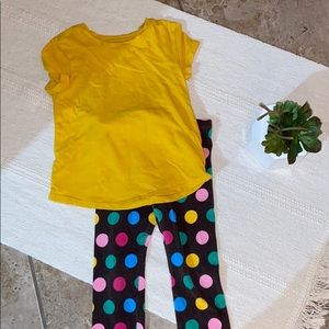 Mustard yellow tee